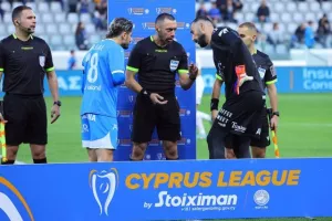 Απόλλων-Ομόνοια Αραδίππου: Τρίποντο...με Ντε Μάρκο (φώτος)