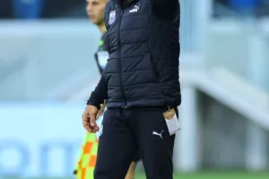 Απόλλων-Ομόνοια Αραδίππου: Τρίποντο...με Ντε Μάρκο (φώτος)