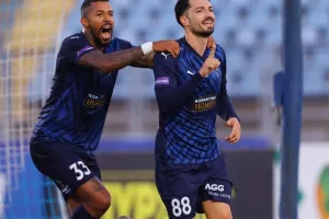 Πάφος-Απόλλων: Πέμπτη σερί νίκη με... ζωγραφιά! (φώτος)