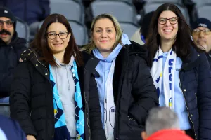 Παφίτες και Ομονοιάτες στο "Άλφαμεγα" (φώτος)