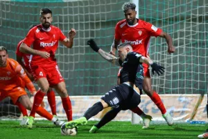 Ομόνοια 29Μ-Νέα Σαλαμίνα: Έβαλε… κι άλλη φωτιά η ομάδα του Πετράκη! (φώτος)