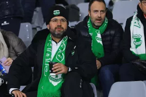 (Φώτος) Ο κόσμος στο Άρης - ΑΕΚ