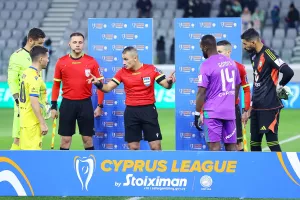 Άρης-ΑΕΛ: Έριξε τεσσάρα και… περιμένει
