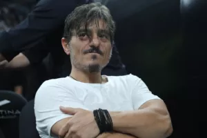 Το Κύπελλο στο γραφείο του Γιαννακόπουλου (βίντεο)