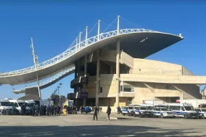Την Πέμπτη θα το δεχθεί;