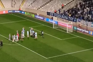 Αντάλλαξαν χειροκροτήματα και... ανανέωσαν το ραντεβού τους! (Φώτος)