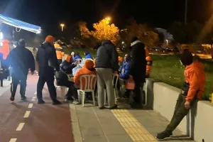 Οι ΑΠΟΕΛίστες... "τσίκνισμα" έξω απ' το ΓΣΠ! (Φώτος Kerkida)