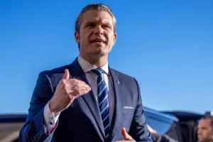 Στα σύνορα των ΗΠΑ με το Μεξικό το πρώτο ταξίδι του νέου υπουργού Άμυνας