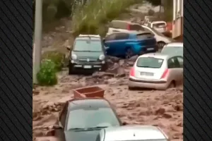 Σικελία: Βροχόπτωση που κανονικά καταγράφεται σ’ έναν μήνα μέσα σε τέσσερις ώρες (βίντεο)