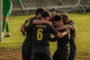 "Δύσκολο να το καταπιούμε, αλλά πέσαμε στη 2η θέση"