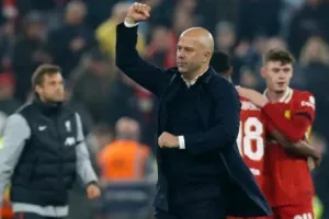 Σλοτ: «Είδα μία διαφορετική Νιούκαστλ, αυτό θα γίνει και στο Λιγκ Καπ»