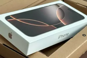 iPhone 17 Pro Max: Δείτε τον ριζικά ανανεωμένο σχεδιασμό του σε νέα renders! 