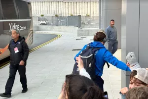 (ΦΩΤΟΣ) Η άφιξη της Ανόρθωσης