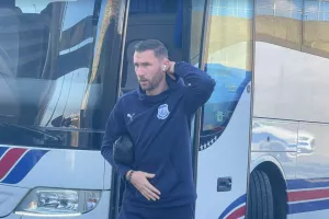 Η άφιξη του Απόλλωνα (Φώτος)