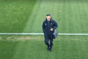 "Πούρσα"/Δύο αλλαγές