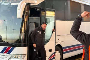 (ΦΩΤΟΣ kerkida) Η άφιξη του Απόλλωνα 