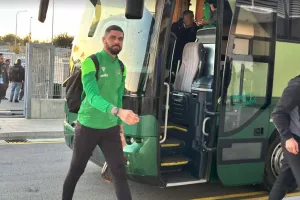 (ΦΩΤΟΣ kerkida) H άφιξη της Ομόνοιας 