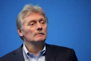 Πεσκόφ: «Τώρα θα μιλήσουμε για ειρήνη, όχι για πόλεμο»