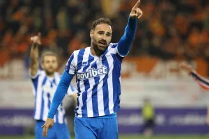 Ανόρθωση-ΑΠΟΕΛ: Τέσσερα γκολ και η… μπίλια στο Χ