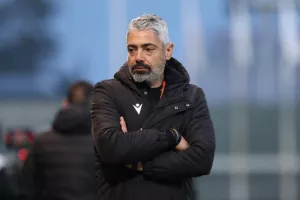 Καρμιώτισσα-Εθνικός: Κόλλησαν στο μηδέν (φώτος)