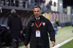 Νέα Σαλαμίνα-Καρμιώτισσα: Νίκη-ανάσα μετά από δύο μήνες