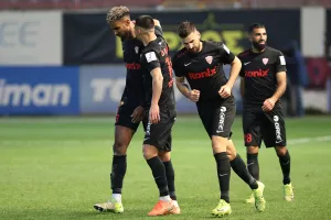 Νέα Σαλαμίνα-Καρμιώτισσα: Νίκη-ανάσα μετά από δύο μήνες