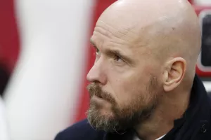 Το υπέρογκο ποσό που πλήρωσε η Γιουνάιτεντ για την απόλυση του Τεν Χαχ
