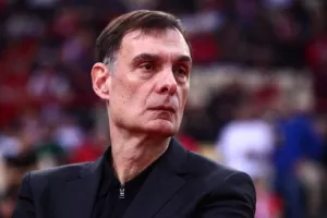 Μπαρτζώκας: «Ήταν ρίσκο να μην πάρουμε παίκτη - Ο Λι έχει στοιχεία που θα βοηθήσουν»