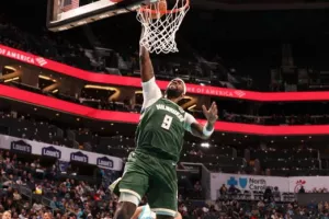 Μπορούν και χωρίς τον Γιάννη: Oι Μπακς διέλυσαν τους Χόρνετς