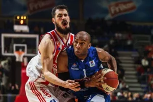 «Δεν θα μείνουμε σιωπηλοί για την κλοπή»