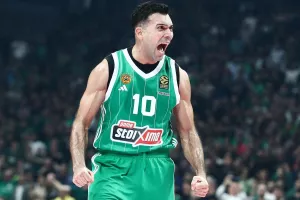 Σλούκας: "Οφείλουμε να θέσουμε ως βασικό μας στόχο την κατάκτηση του Κυπέλλου"