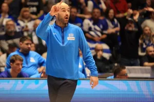 Σπανούλης: «Ευχαριστούμε τα παιδιά που ήταν σε όλα τα παράθυρα, αλλά και τον κόσμο»