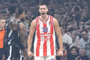 Πετρούσεφ: «Δεν έχω αγωνιστεί ποτέ σε τέτοιο παιχνίδι-Πονάνε… όλα»