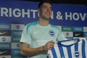 Τζίμας: «Όνειρο από παιδί να παίξω στην Premier League-Το πιο σημαντικό για μένα η εξέλιξή μου»