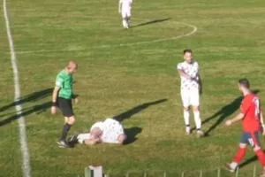 Fair Play… από τα λίγα: Έβγαινε μόνος με τον τερματοφύλακα, αλλά σταμάτησε... (βίντεο)
