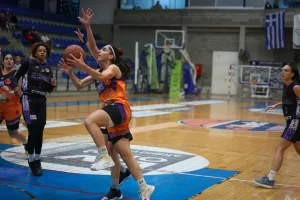 (Φώτος) Κέρδισε την ΑΕΛ η Αναγέννηση και έκανε το 1-1 