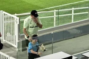 (Φώτος Kerkida) Πήρε δώρο από τον Λέουβενμπεργκ!