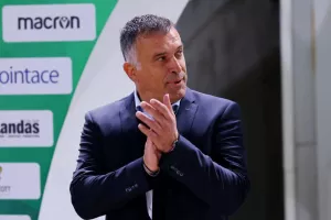 Κερνάει το...Σάββατο;