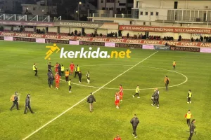 Επεισοδιακό φινάλε στο "Αμμόχωστος" - Ντου... από οπαδούς (φώτος)