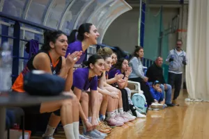(Φώτος) Κέρδισε την ΑΕΛ η Αναγέννηση και έκανε το 1-1 