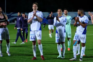 Απόλλων Α΄ημίχρονο... Απόλλων Β΄ημίχρονο