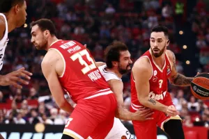 Ολυμπιακός: Εκτός Μιλουτίνοφ και Βιλντόσα για Άλμπα