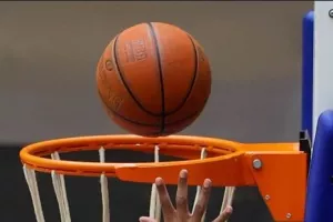 Σε δύο...δόσεις η 22η αγωνιστική της ECOMMBX Basket League