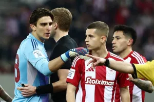 Γερμανικές ματιές... σε Μουζακίτη και Τζολάκη