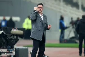 Βιτόρια: “Είμαστε εδώ, ζωντανοί και θα πάμε μέχρι τέλους στη μάχη”