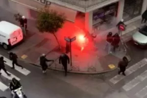 Οπαδικό επεισόδιο: Φίλοι του Άρη επιτέθηκαν σε πεζό με πυρσό (βίντεο)