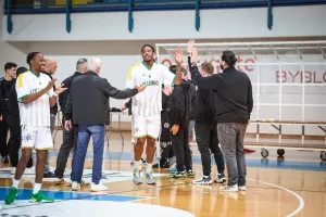 Εύκολα η ΑΕΚ την ΕΝΠ