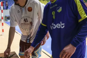 Συγκινητικές στιγμές (Για τα 57 θύματα και τον Πέτρο)