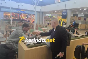 (Φώτος Kerkida) Παρών ο Ντουμπόφ και χειραψία!