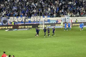 Καθοριστική στιγμή και... ΠΟΤΕ δεν σταματώ!